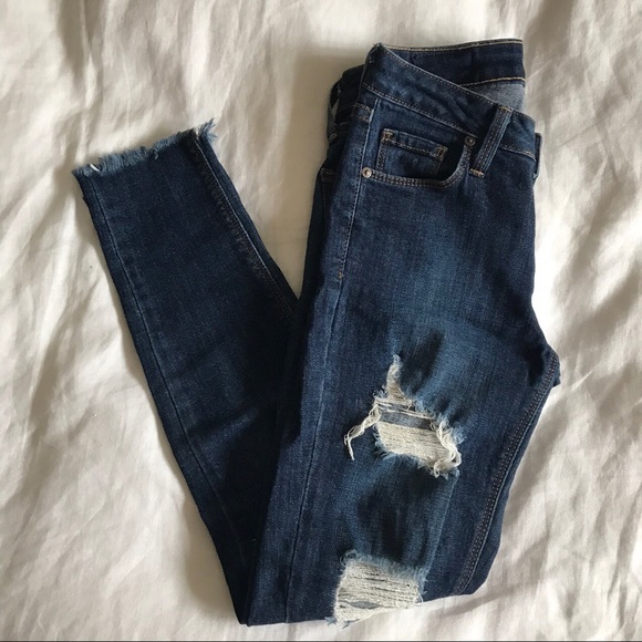 Skinny Jeans - Picture 2 of 4